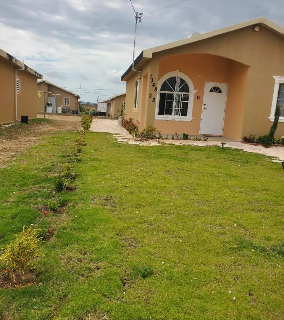 Holiday home Finest Accommodation Phoenix Park Phase 4 Lot # 1348 Portmore St Catherine